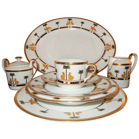 vajilla christian dior|dior maison tableware collection.